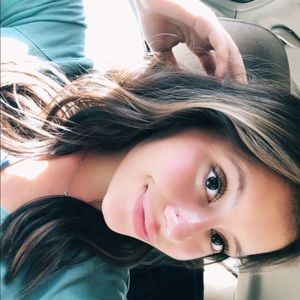 Meet your Posher, Kaitlyn